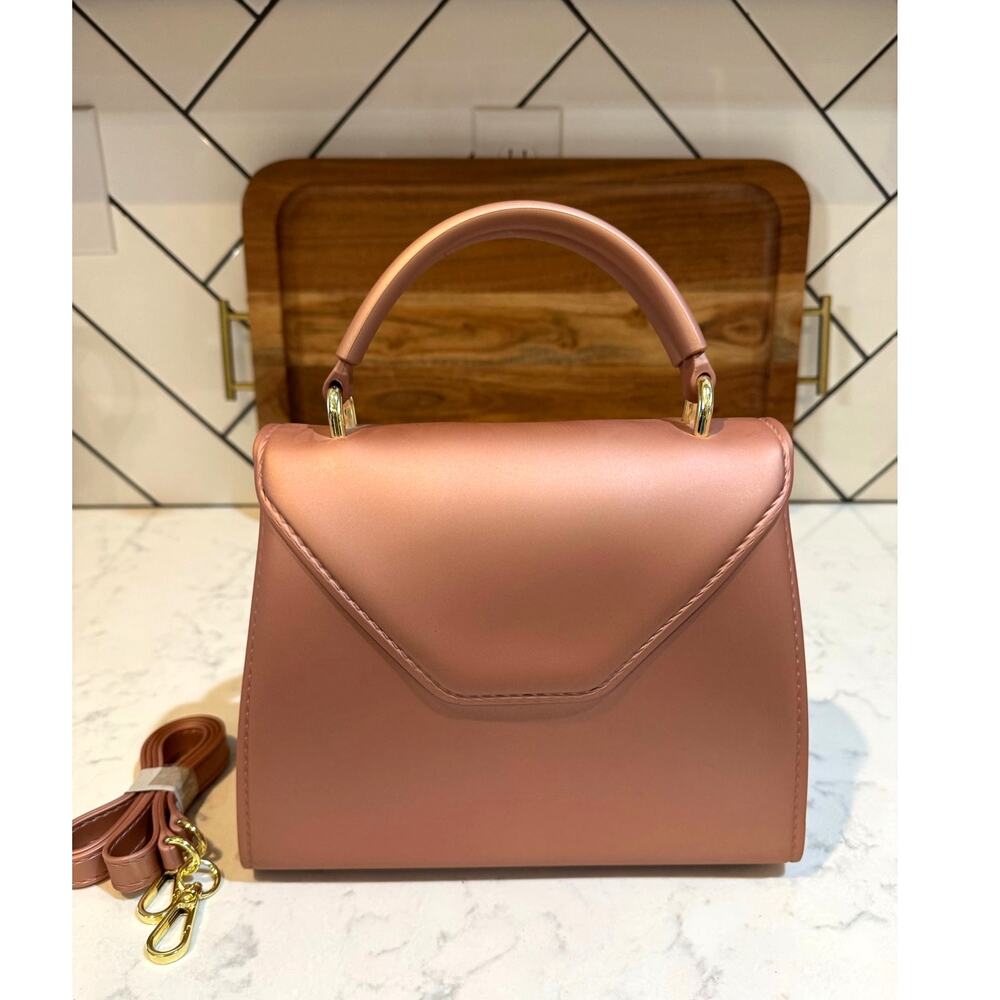 Chivah brand structured top handle handbag pink silicone with shoulder strap - Picture 5 of 9